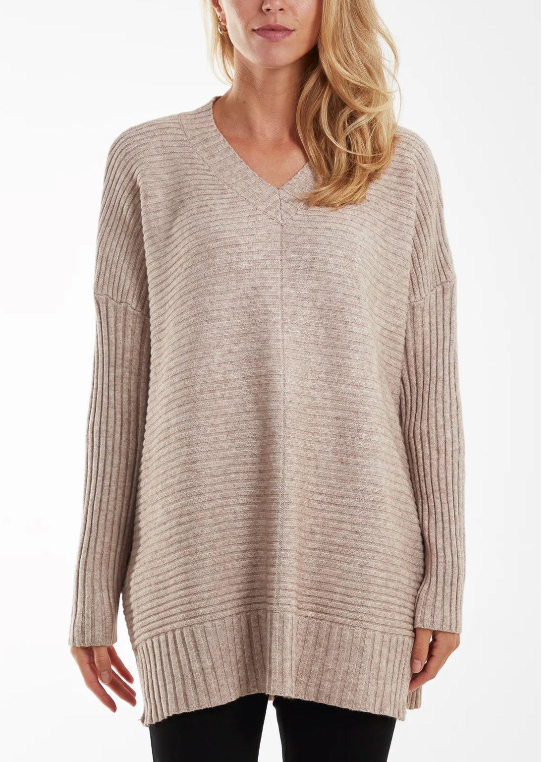 Relaxed fit v-neck jumper