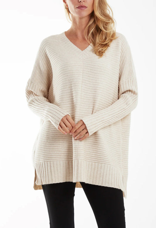 Relaxed fit v-neck jumper