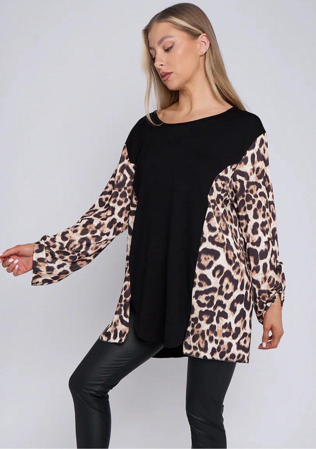 Leopard sleeve top