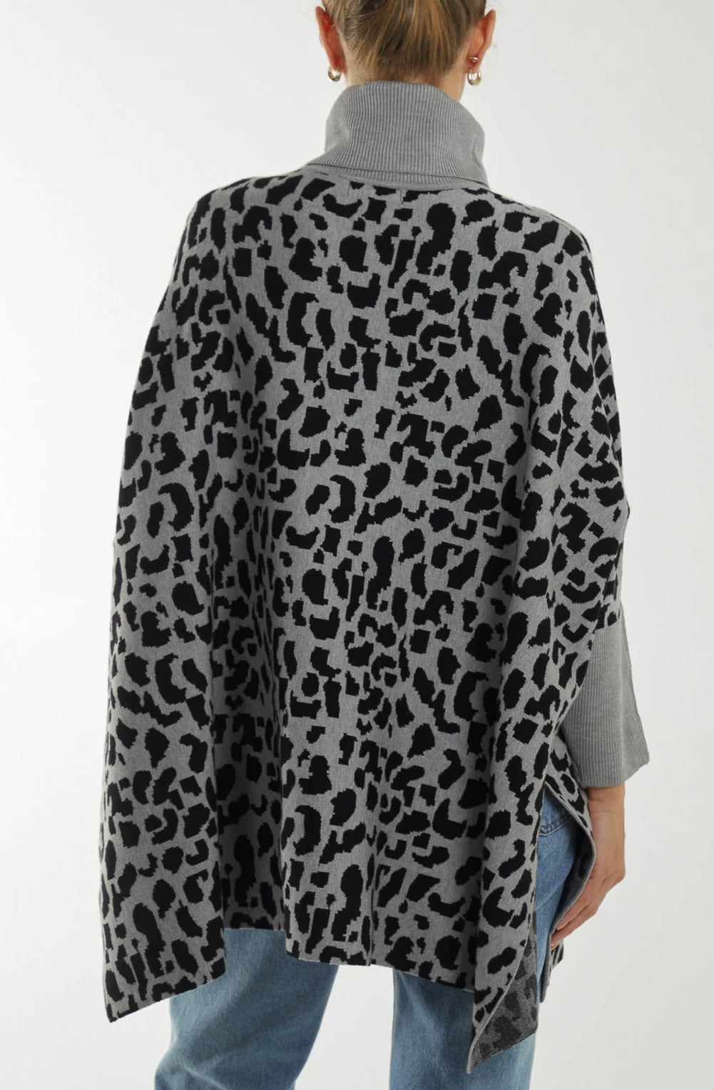 Animal print poncho jumper