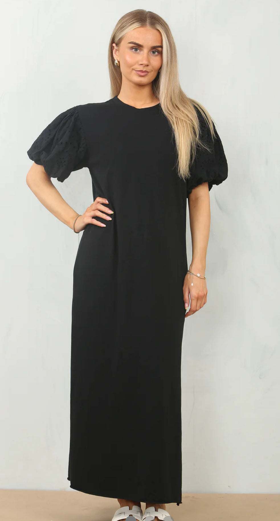 Puff sleeve anglaise maxi dress