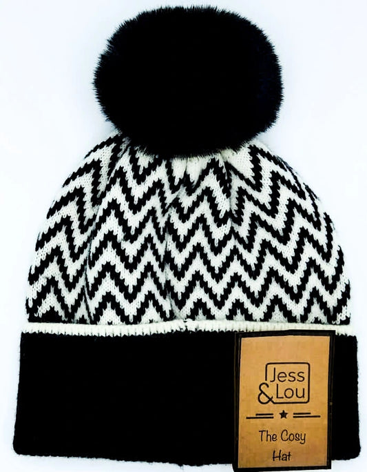 Black bobble hat