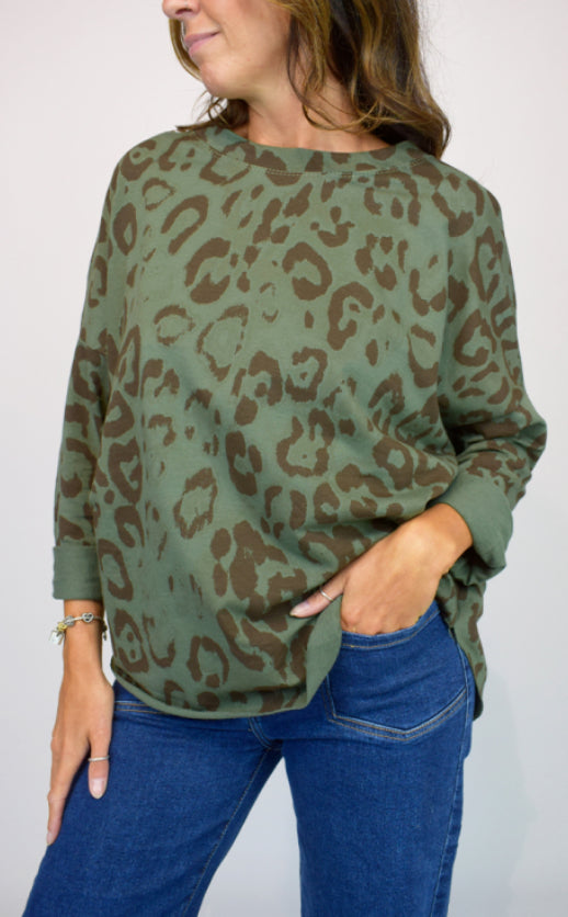 Animal print cotton top
