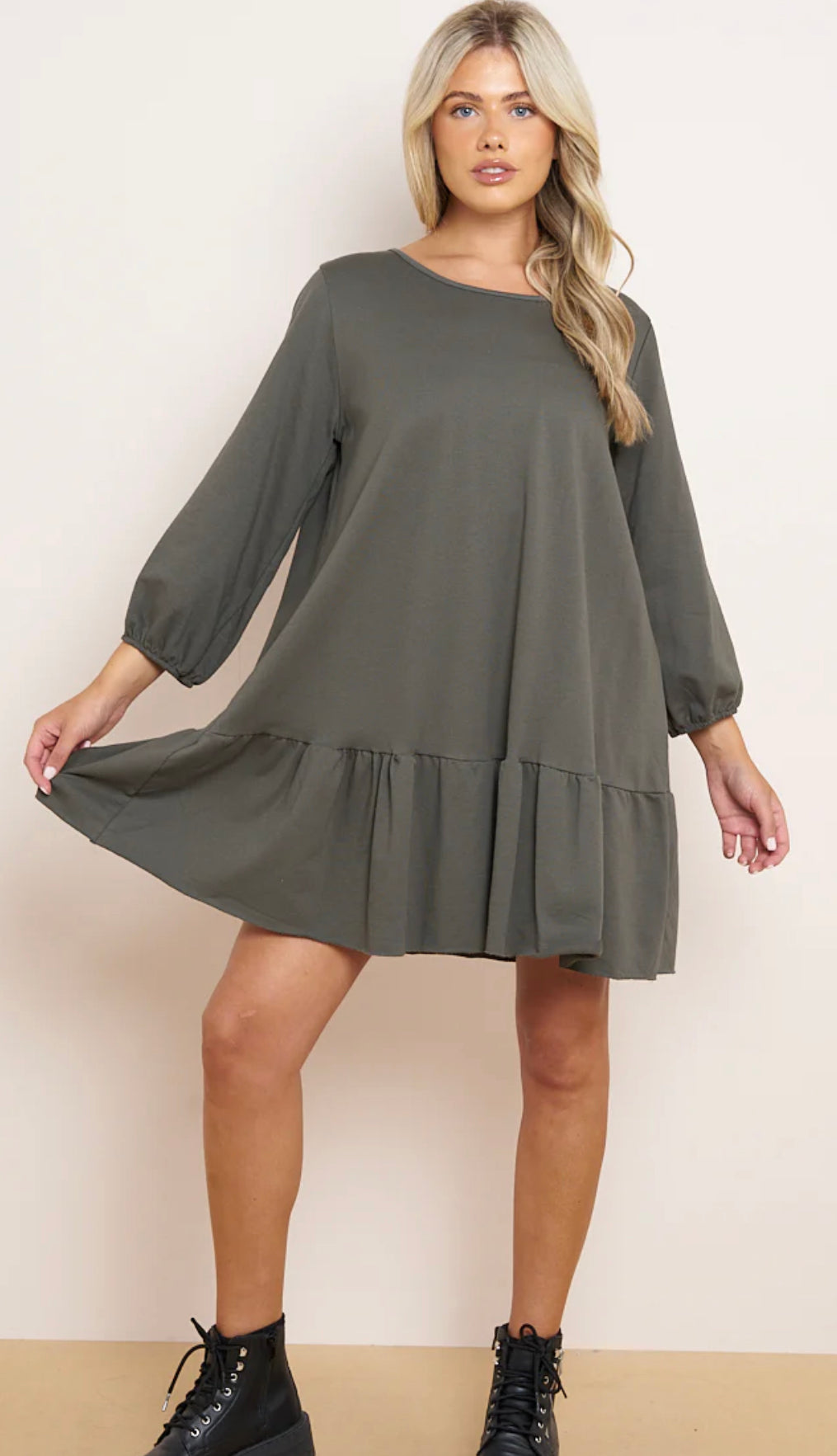 Sweatshirt dress