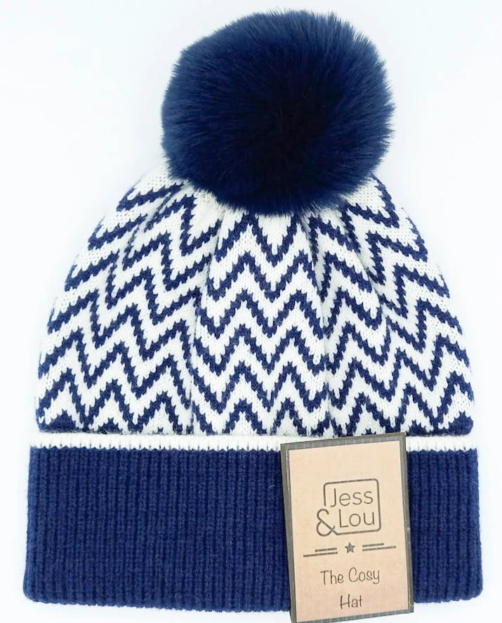 Unisex herringbone cosy bobble hat