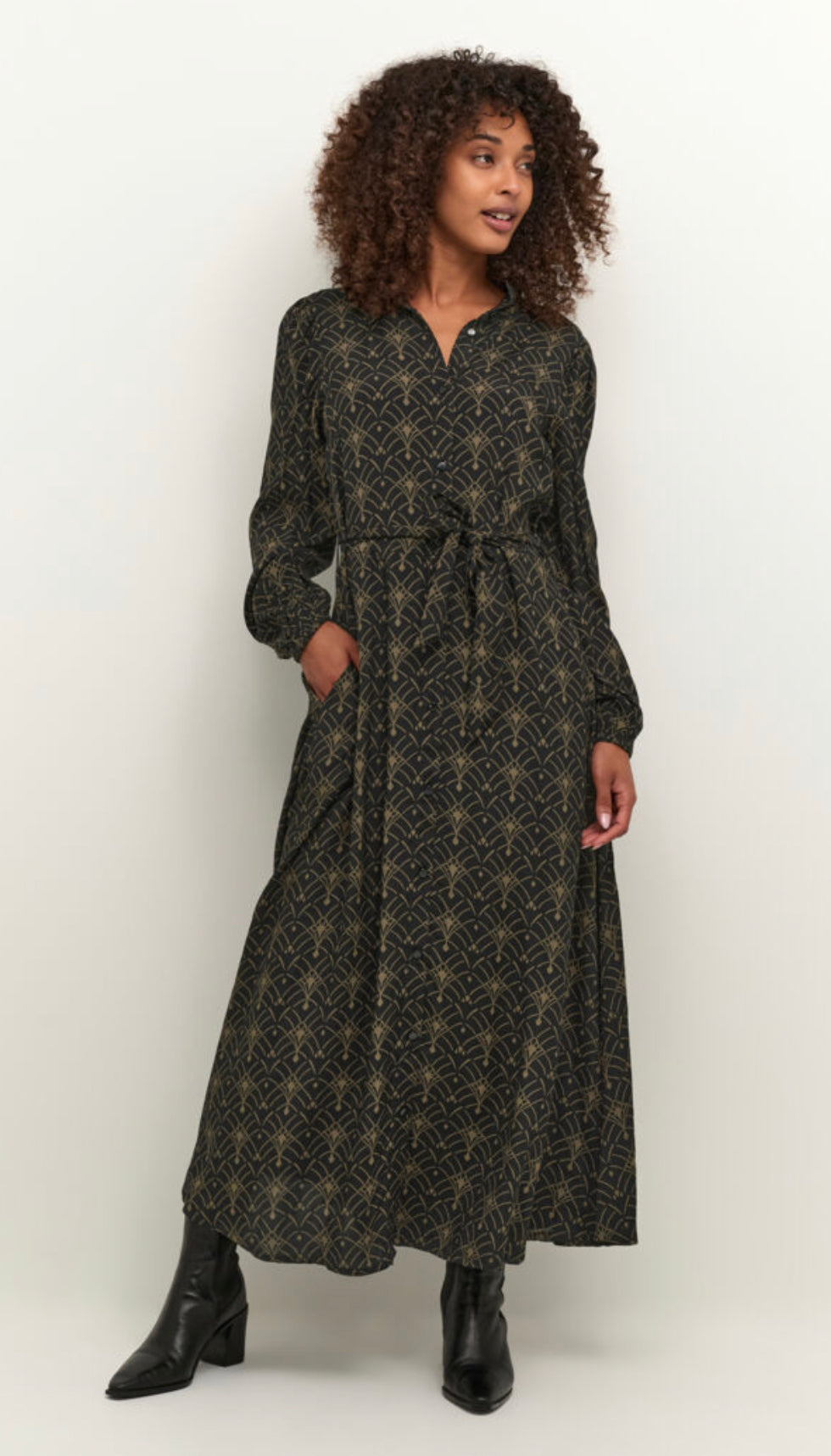 KAmira dress