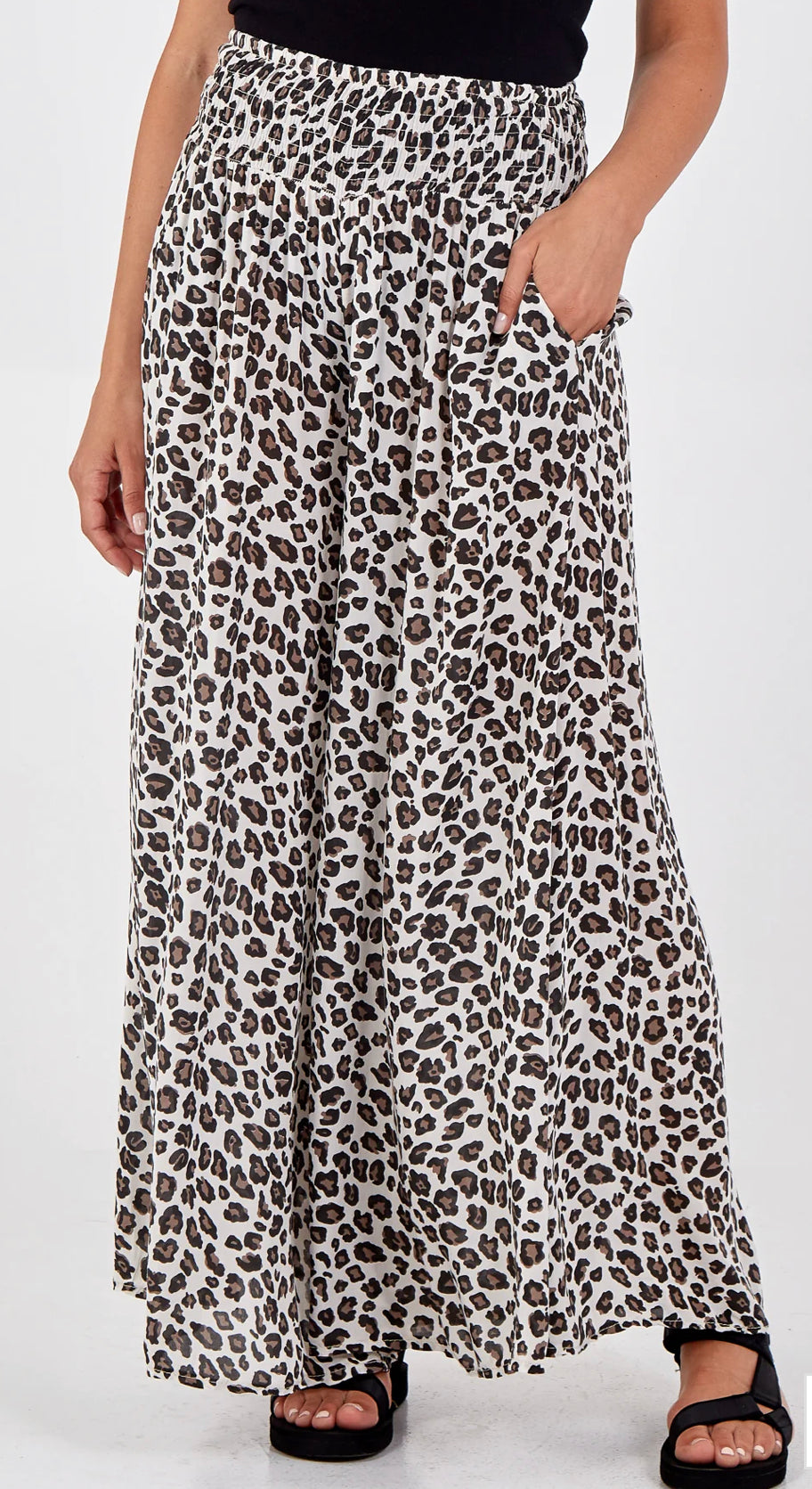 Leopard print wide leg trousers