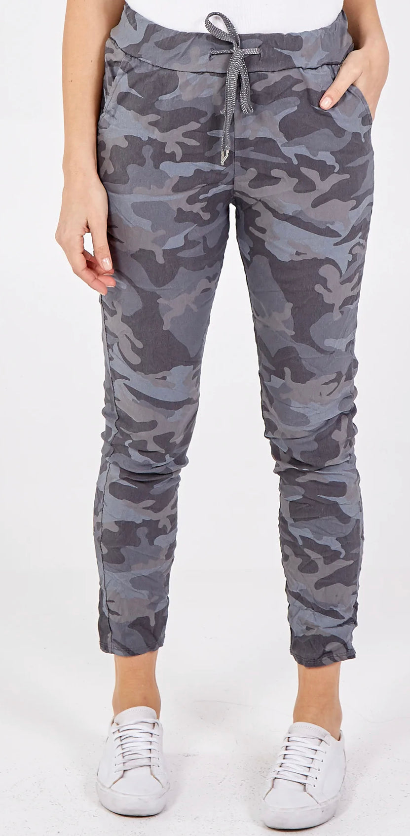 Magic camo trousers