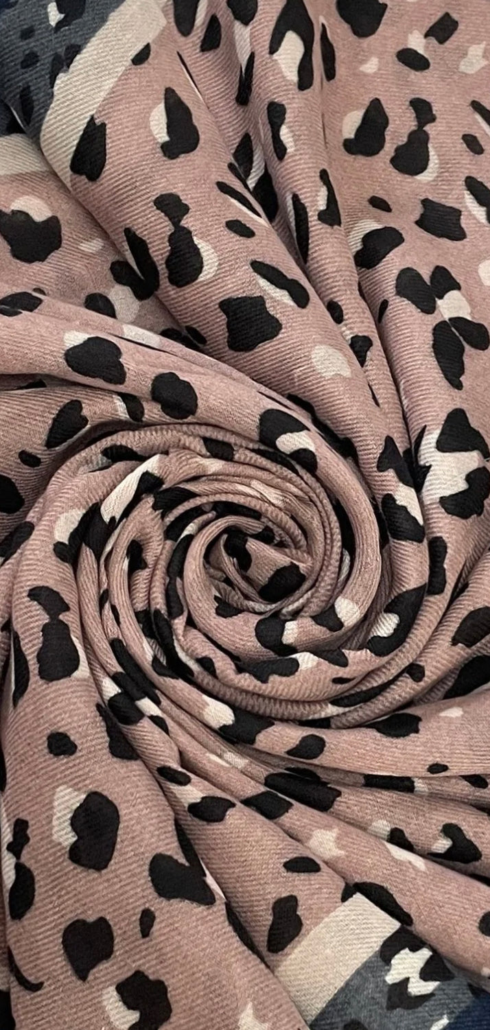 Speckle leopard print scarf